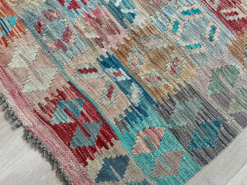 Kundoz Kilim Rug