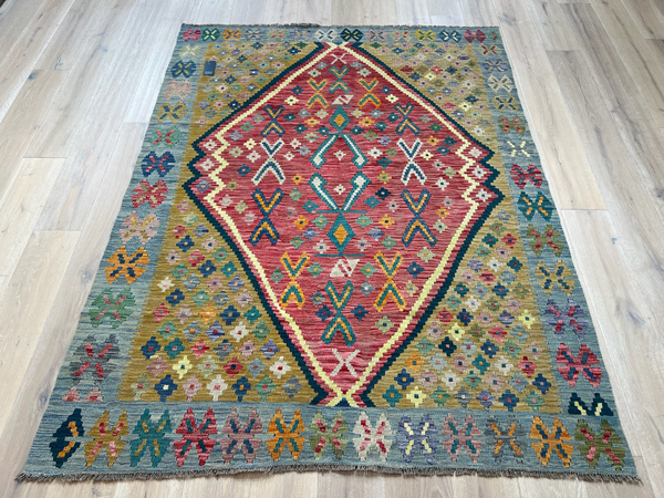 Kundoz Kilim Rug