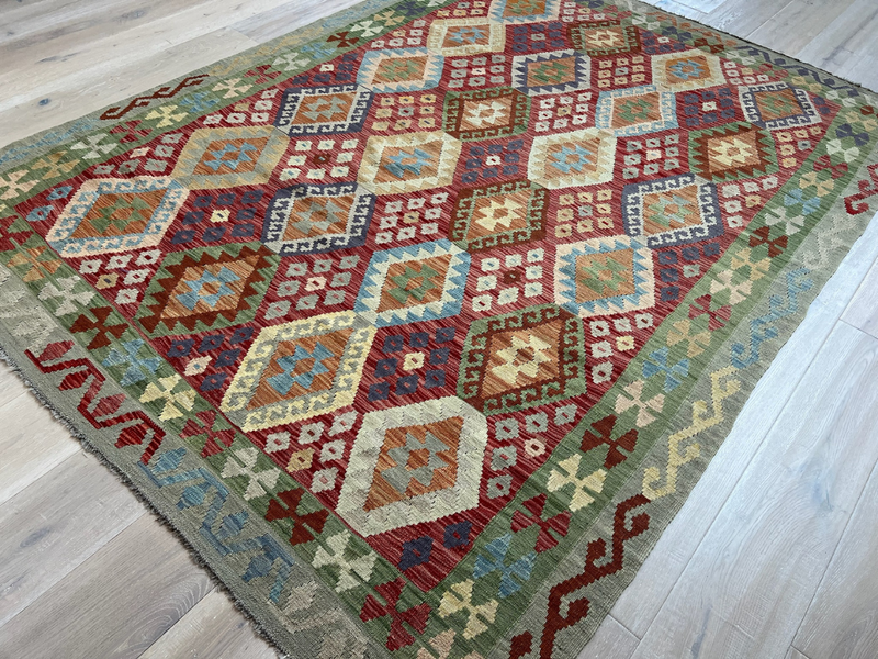 Kundoz Kilim Rug