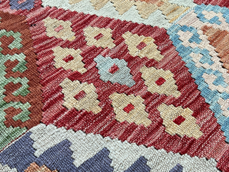 Kundoz Kilim Rug