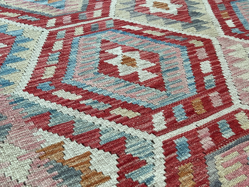 Kundoz Kilim Rug