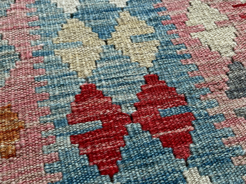 Kundoz Kilim Rug