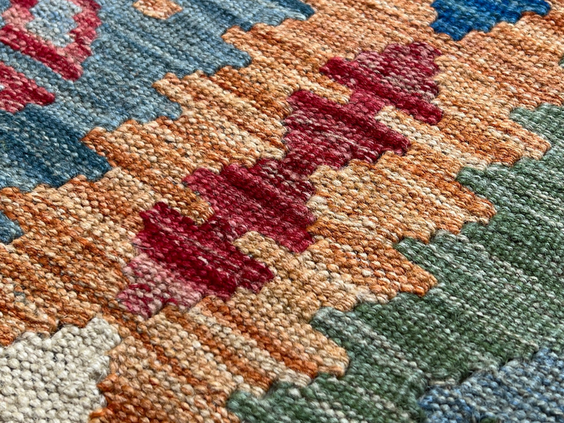 Kundoz Kilim Rug