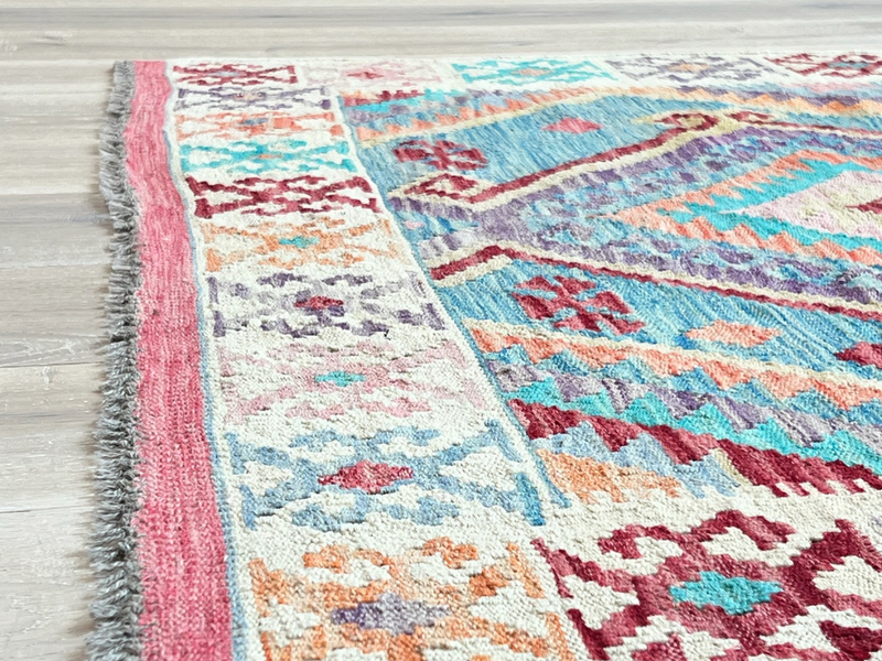 Kundoz Kilim Rug