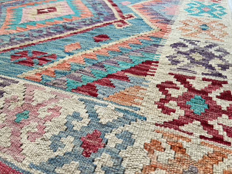 Kundoz Kilim Rug