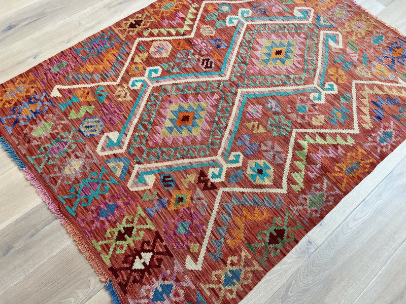 Kundoz Kilim Rug