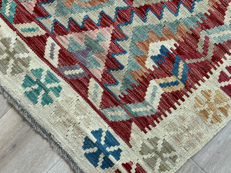 Kundoz Kilim Rug