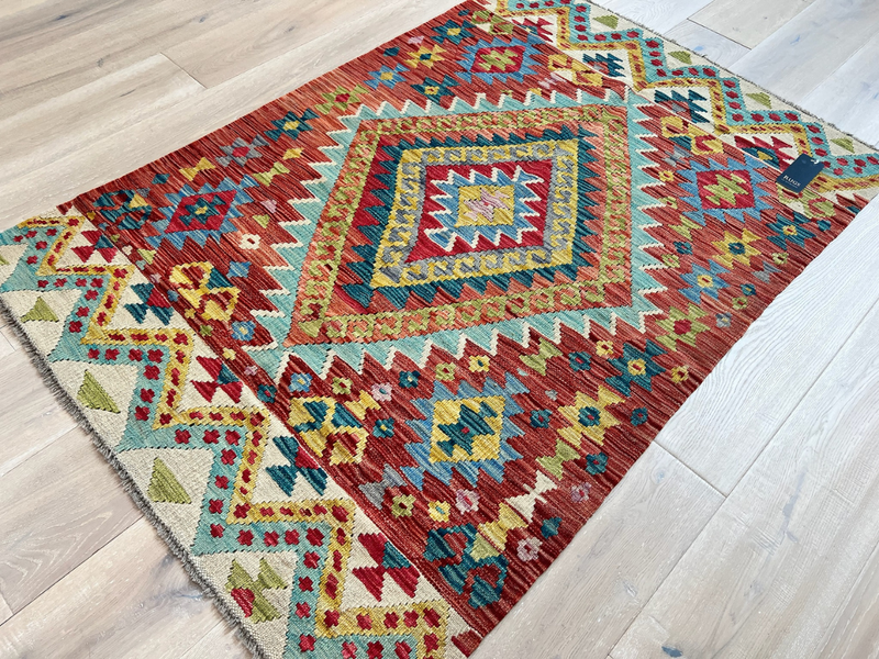 Kundoz Kilim Rug