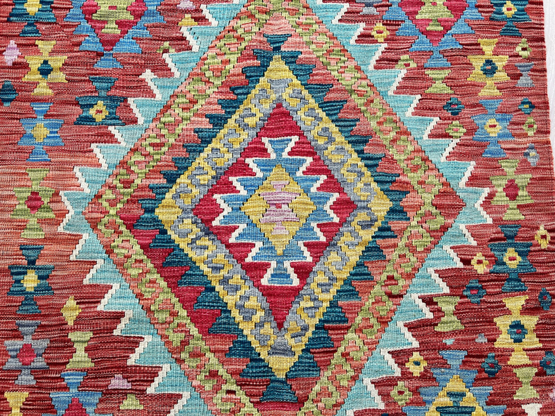 Kundoz Kilim Rug