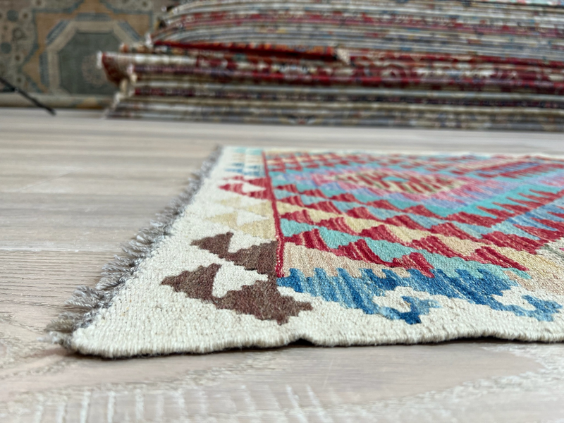 Kundoz Kilim Rug