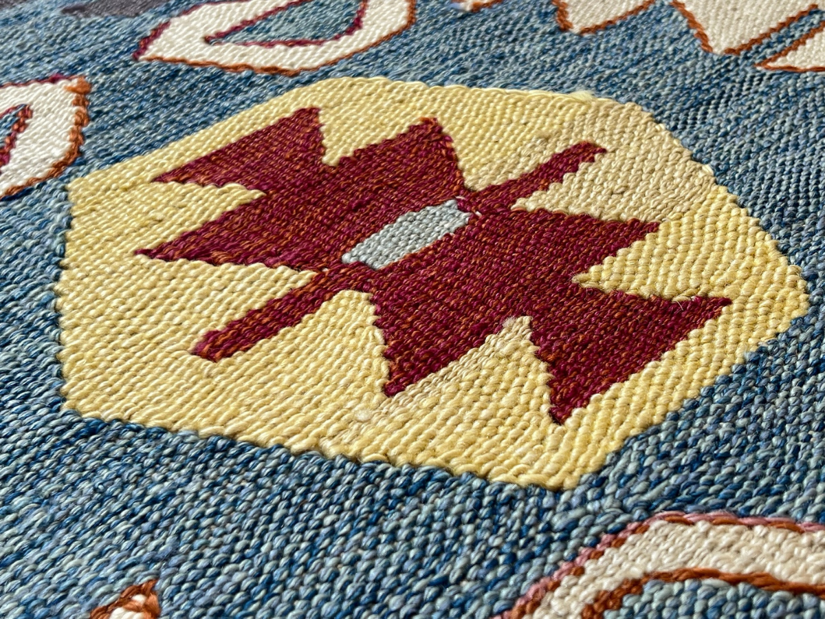 Large Vintage Yarn Kilim Rug