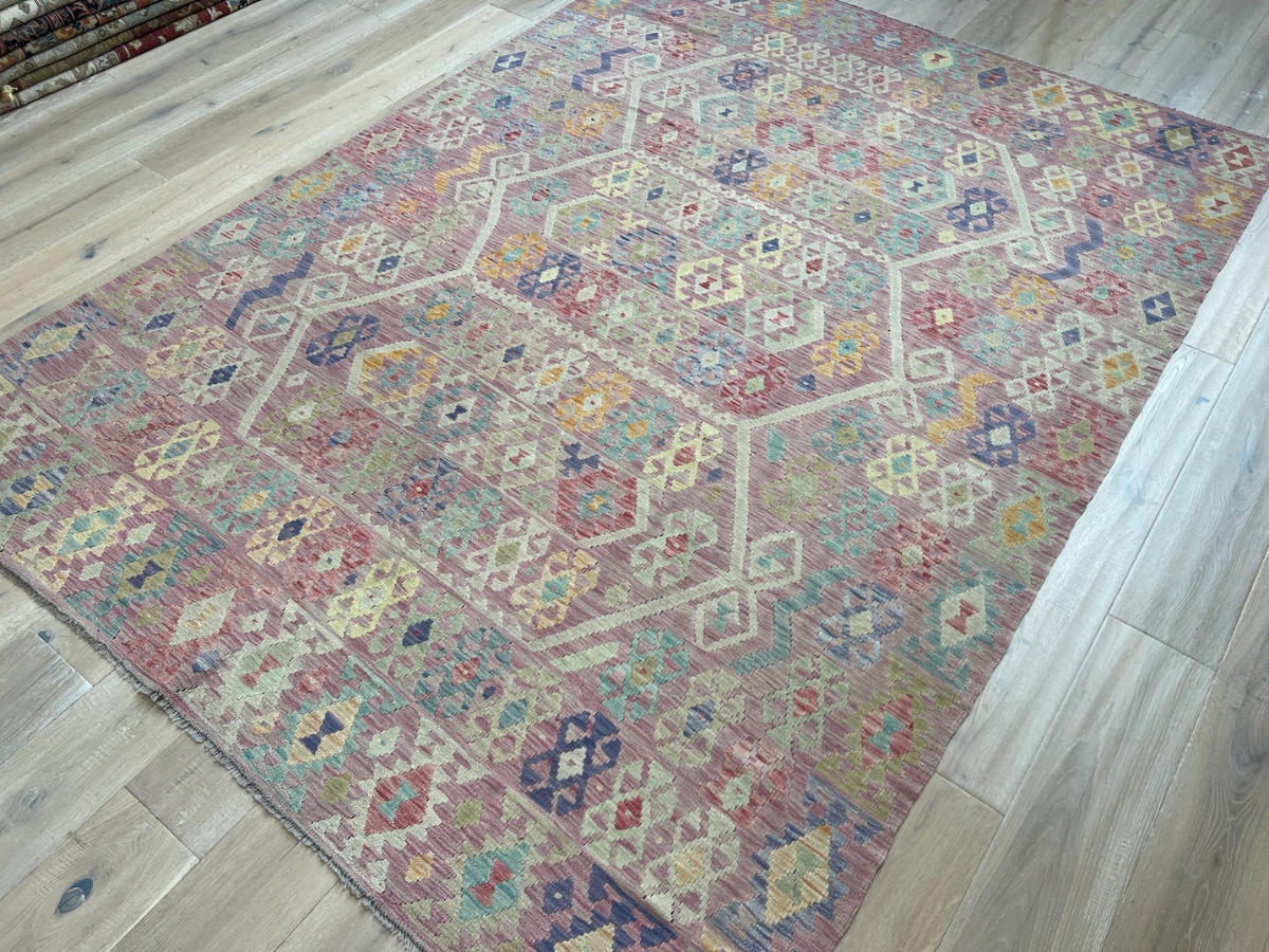 Kundoz Kilim Rug