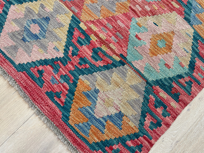 Kundoz Kilim Rug