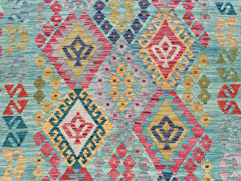 Kundoz Kilim Rug
