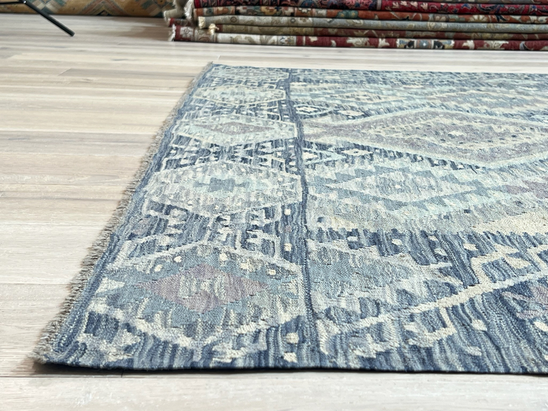 Kundoz Kilim Rug