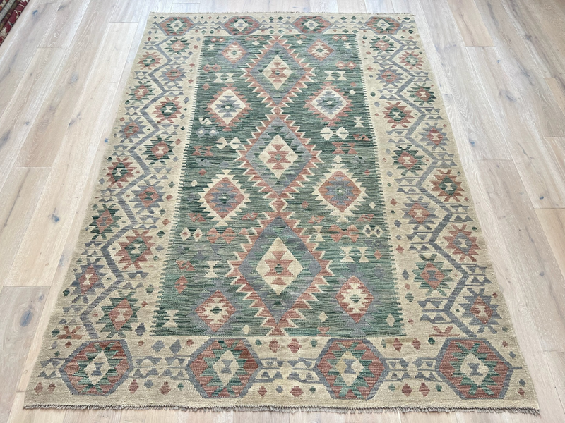 Kundoz Kilim Rug