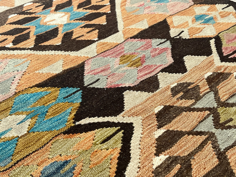 Kundoz Kilim Rug