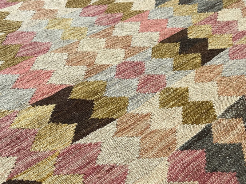 Kundoz Kilim Rug