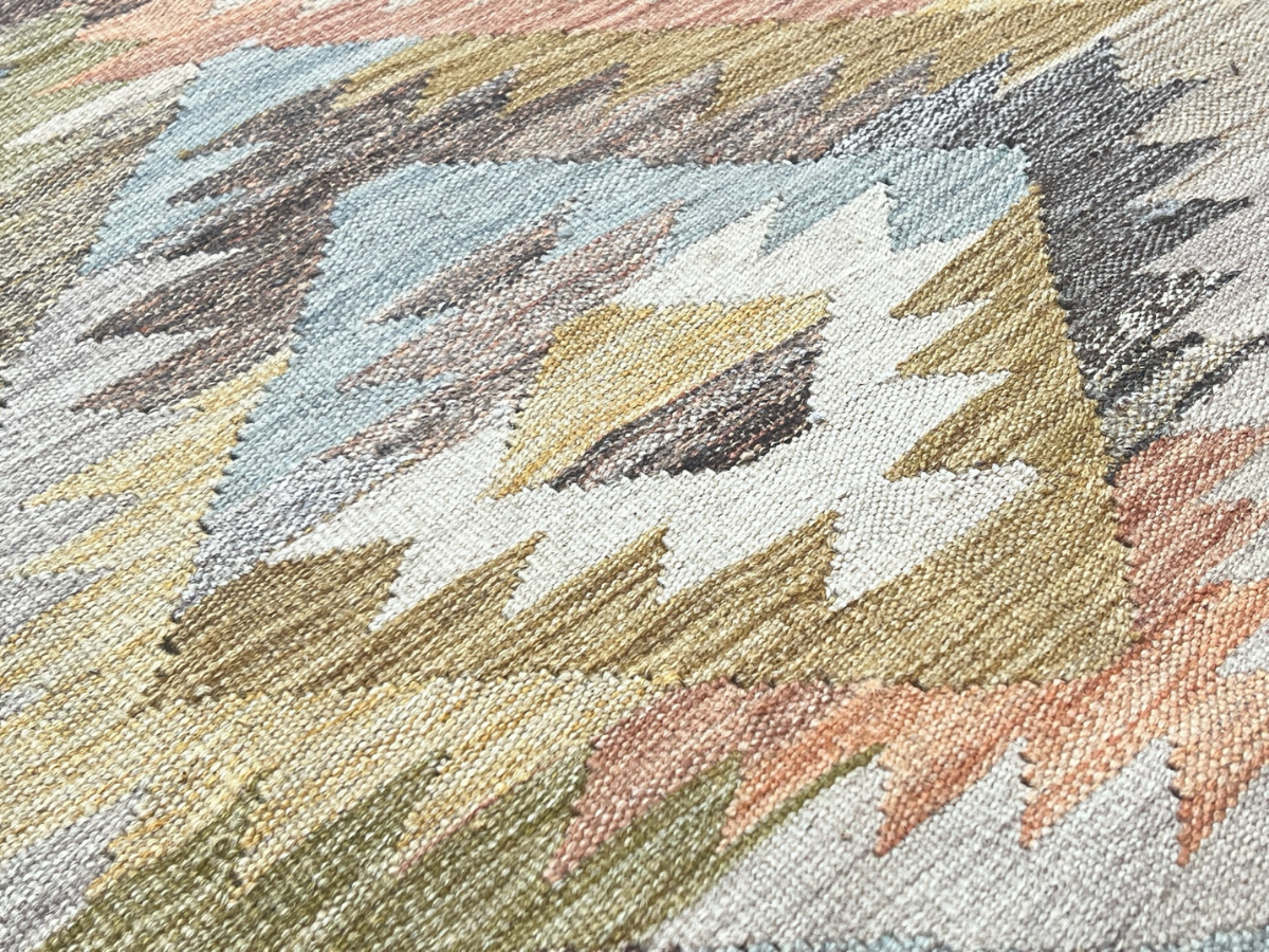 Kundoz Kilim Rug