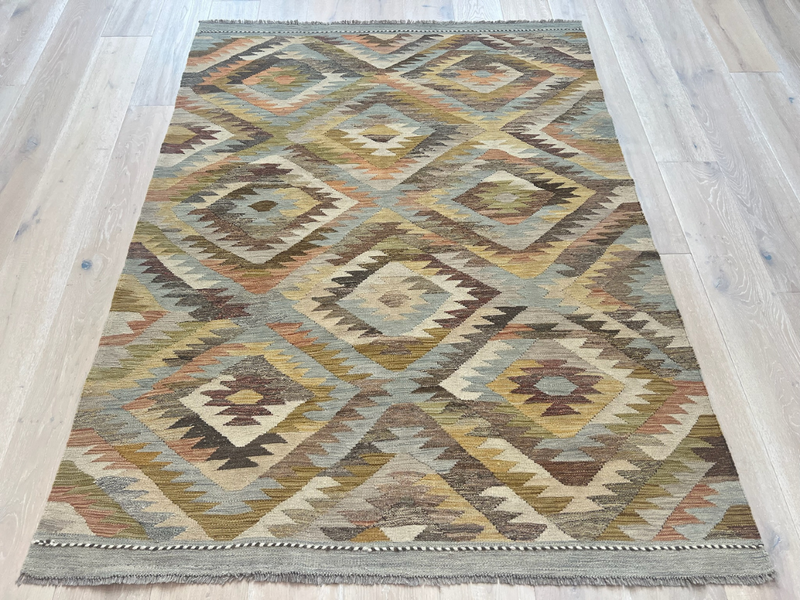 Kundoz Kilim Rug