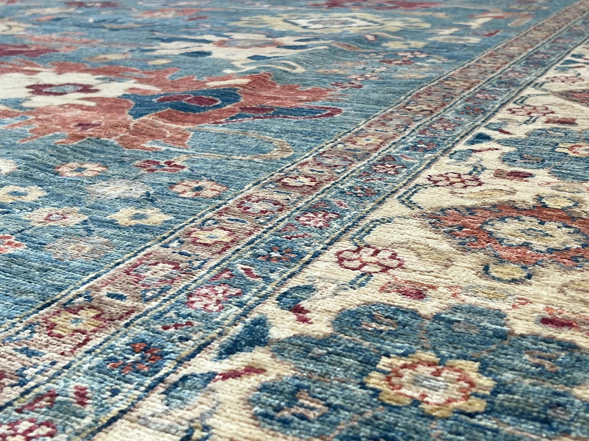 Large Aryana Rug