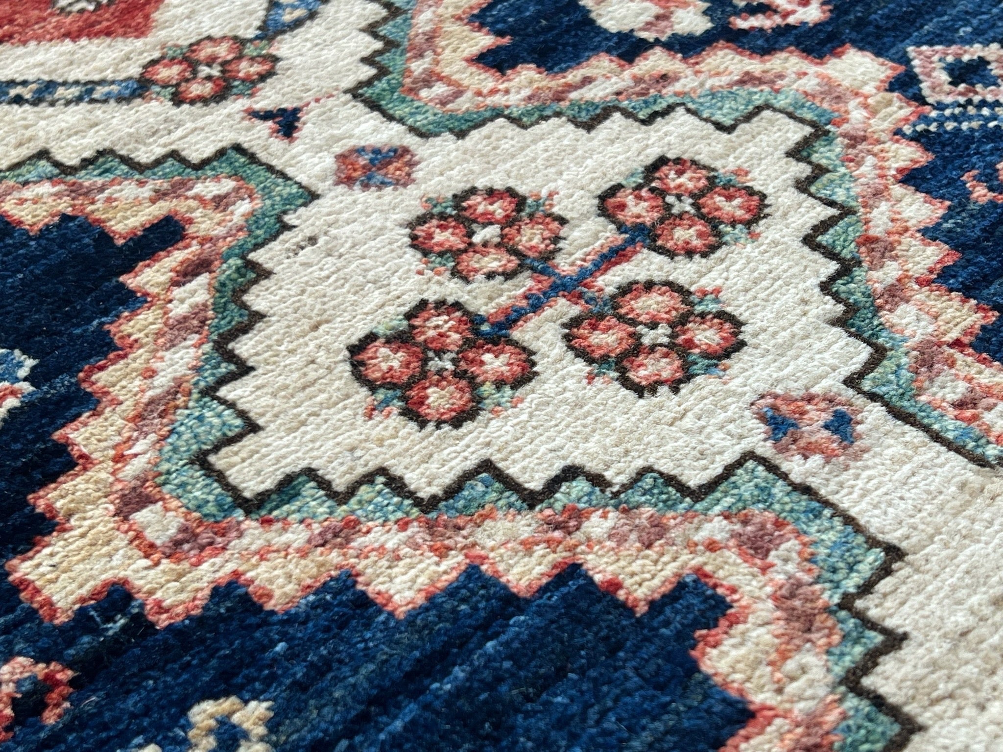 Aryana Rug