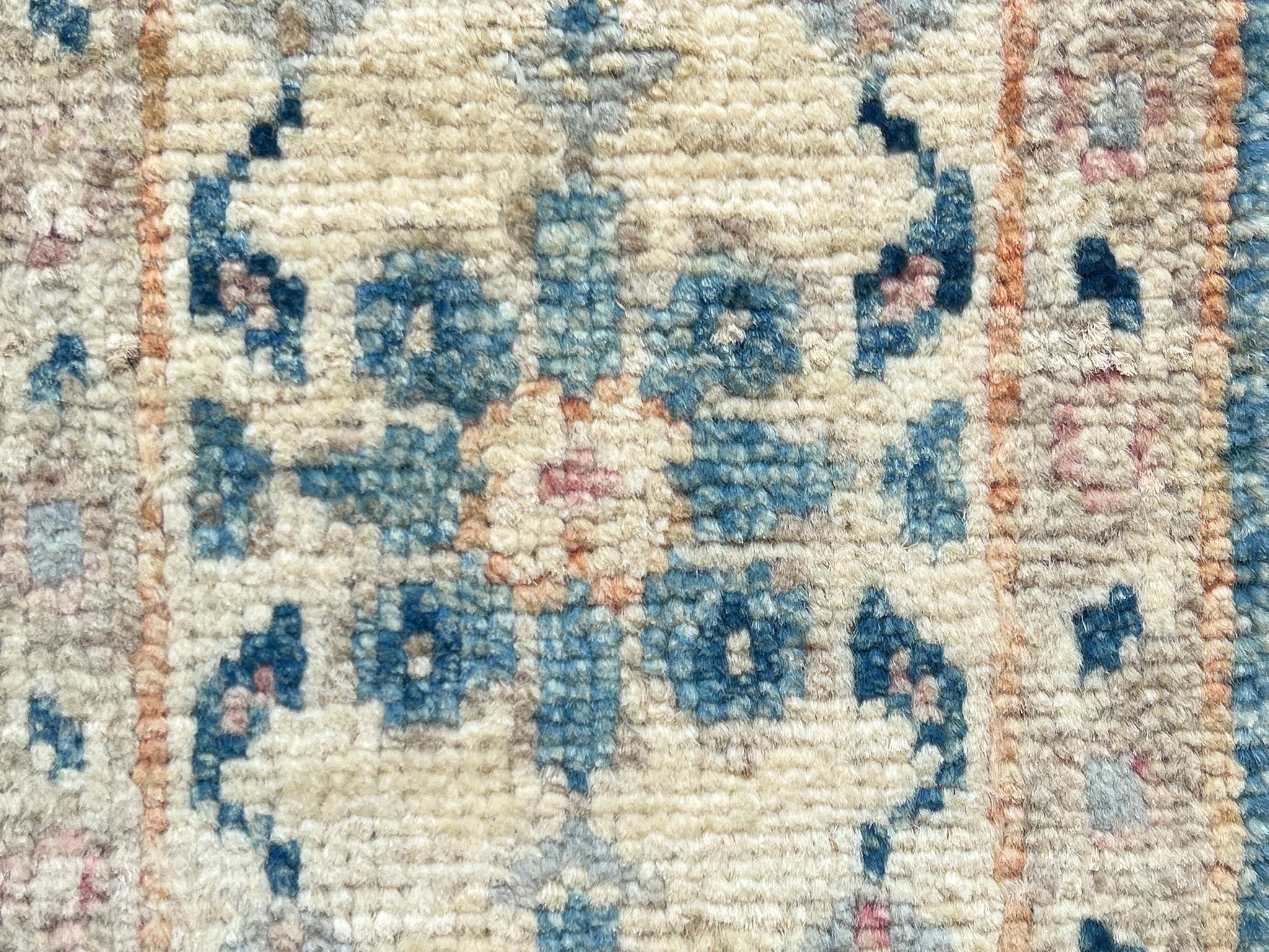 Aryana Rug