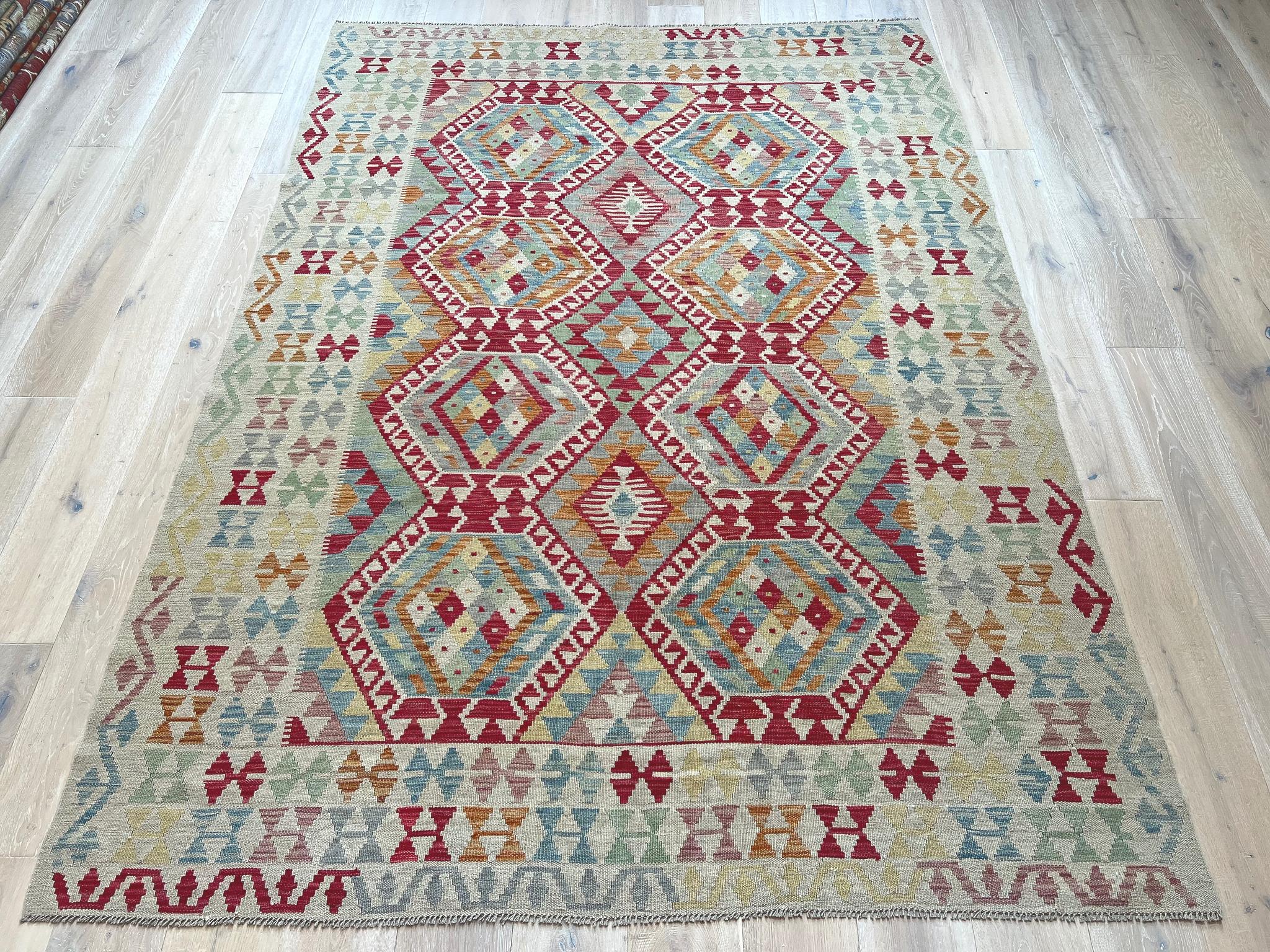Kundoz Kilim Rug