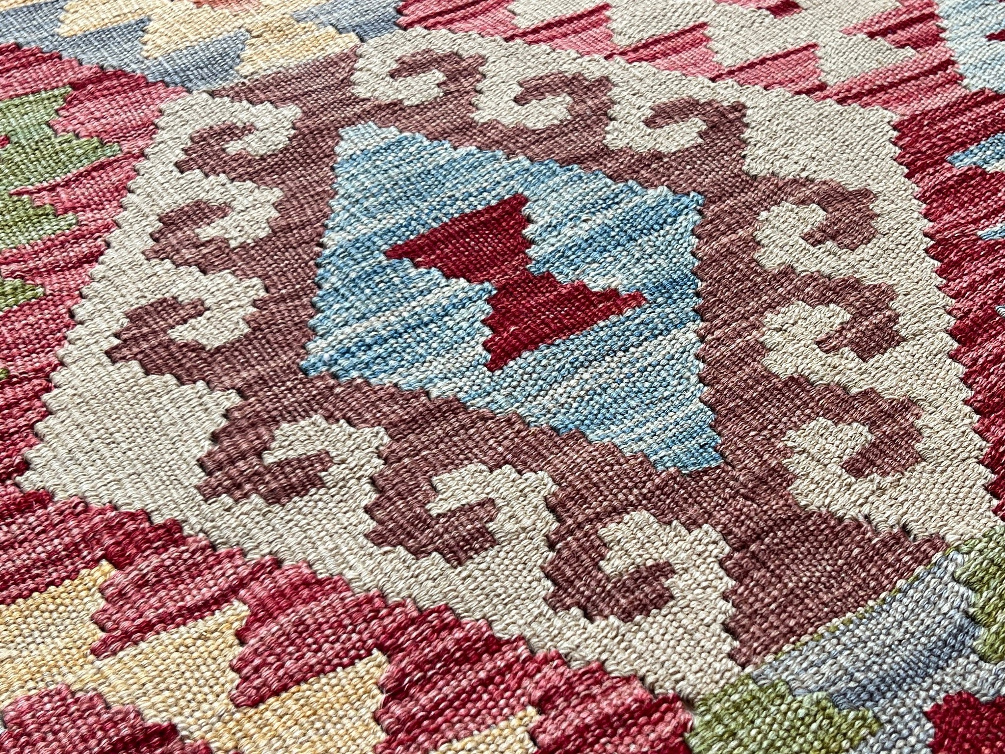 Kundoz Kilim Rug