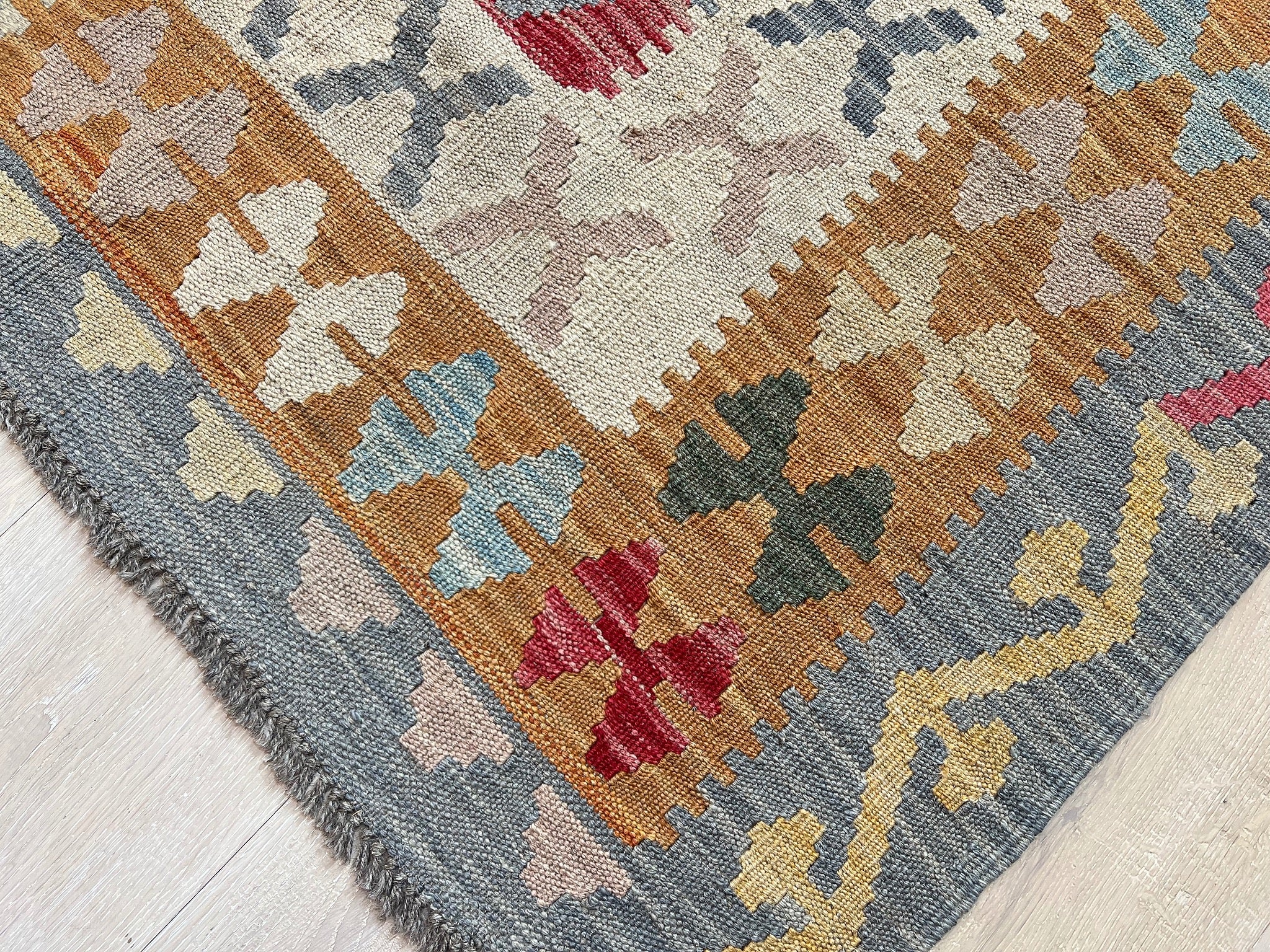 Kundoz Kilim Rug