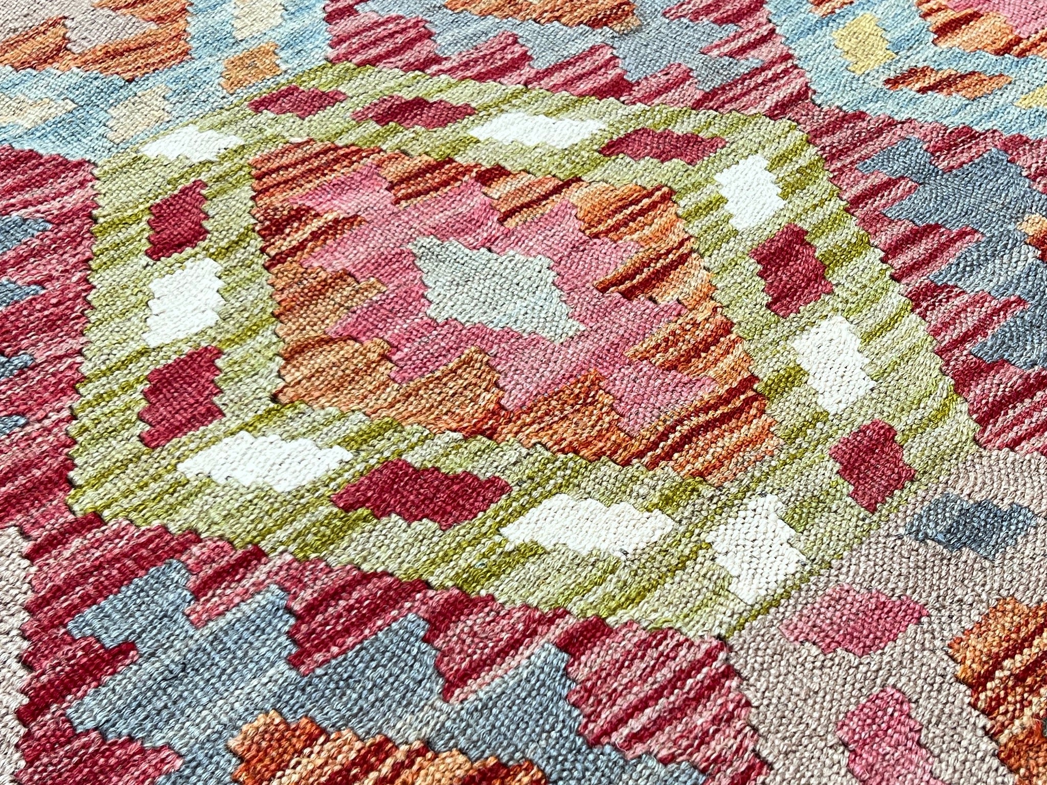 Kundoz Kilim Rug