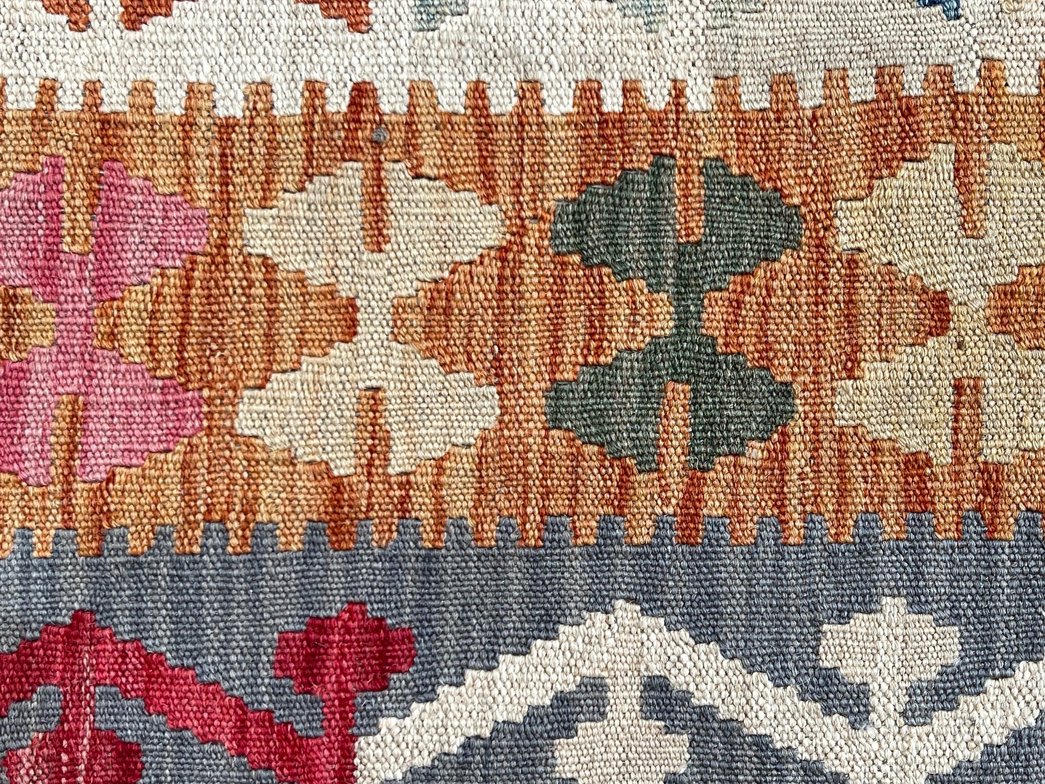 Kundoz Kilim Rug