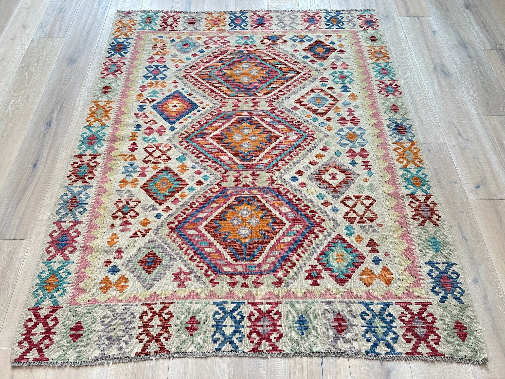 Kundoz Kilim Rug