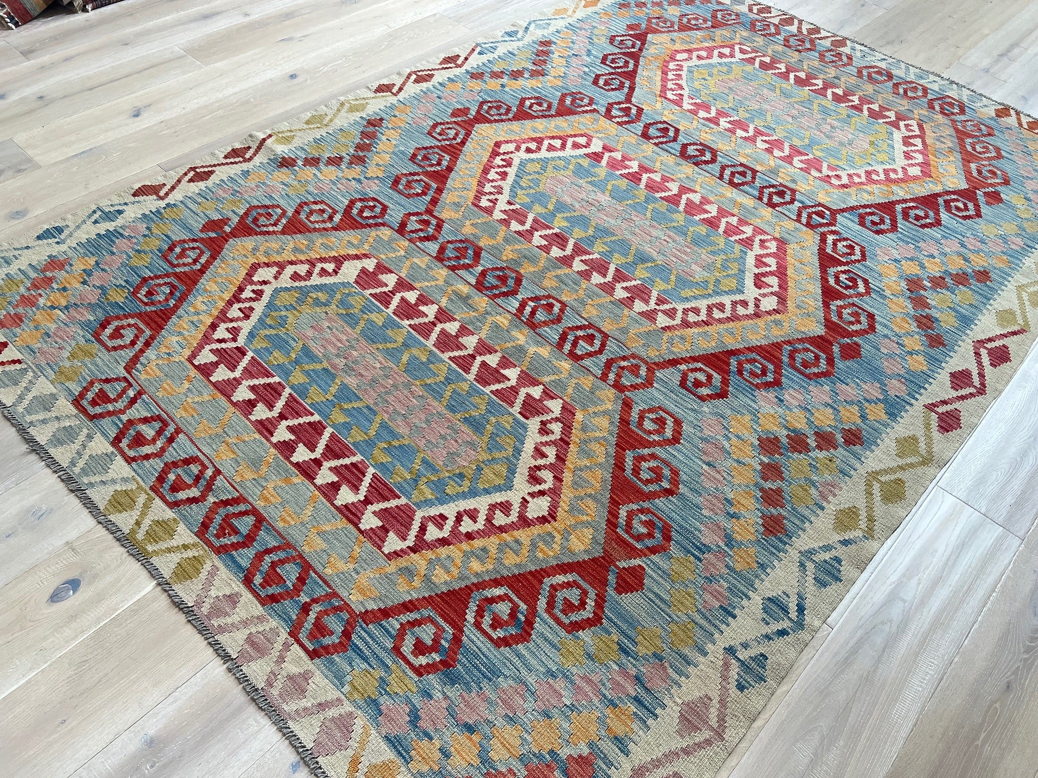 Kundoz Kilim Rug
