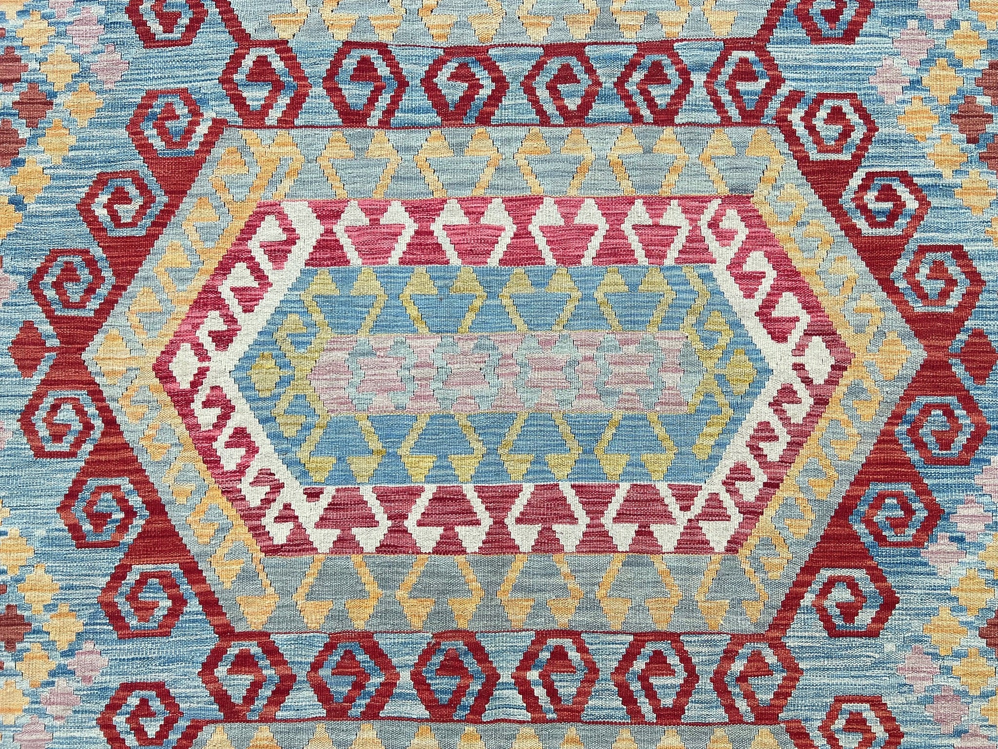 Kundoz Kilim Rug