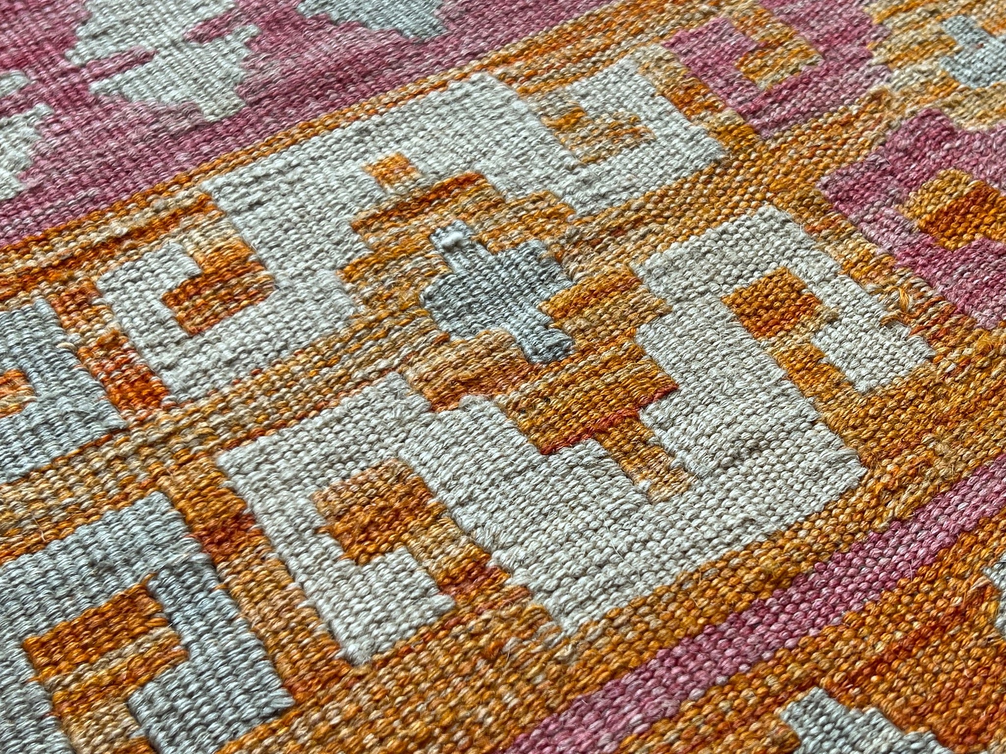 Kundoz Kilim Rug
