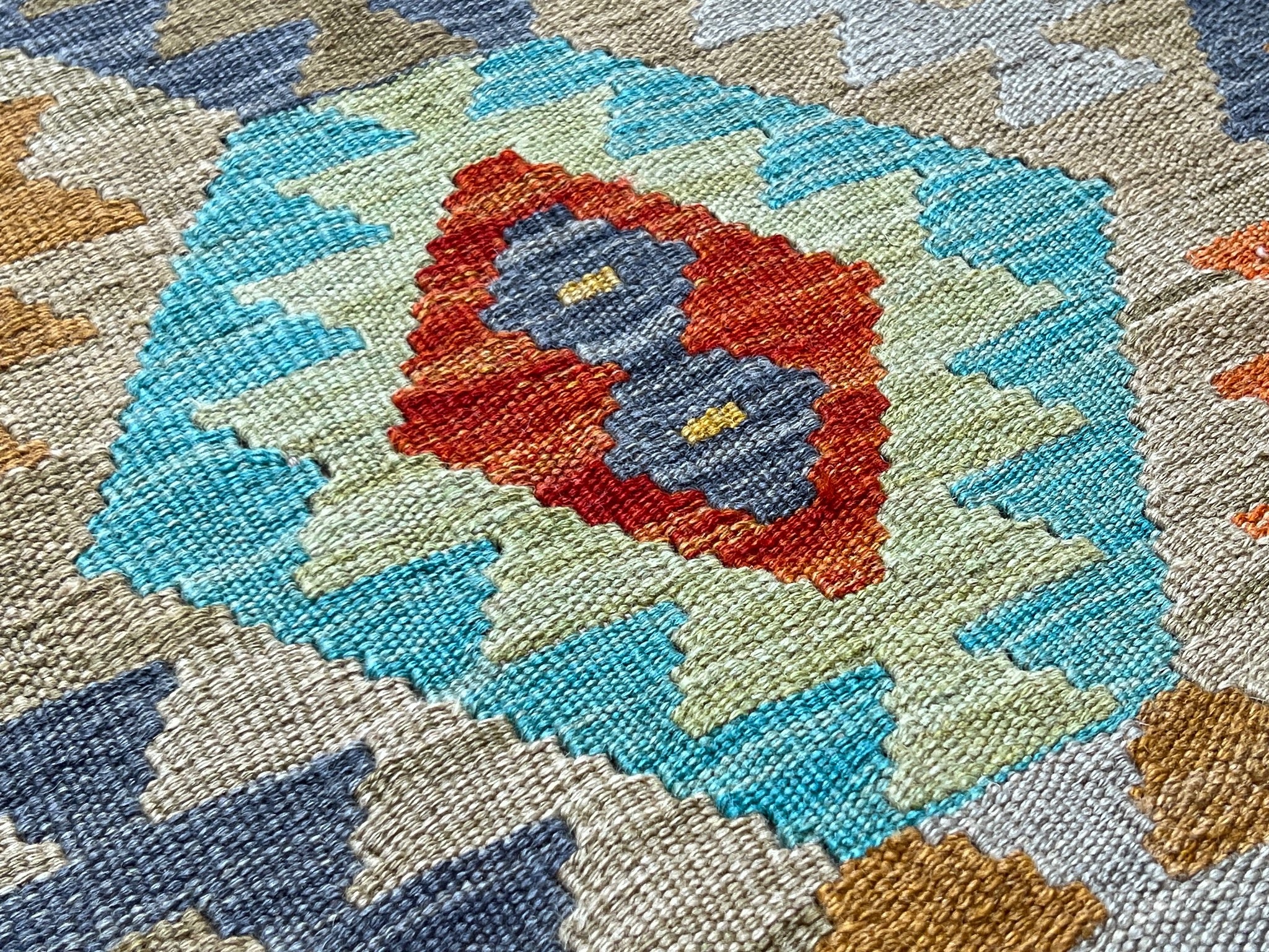 Kundoz Kilim Rug