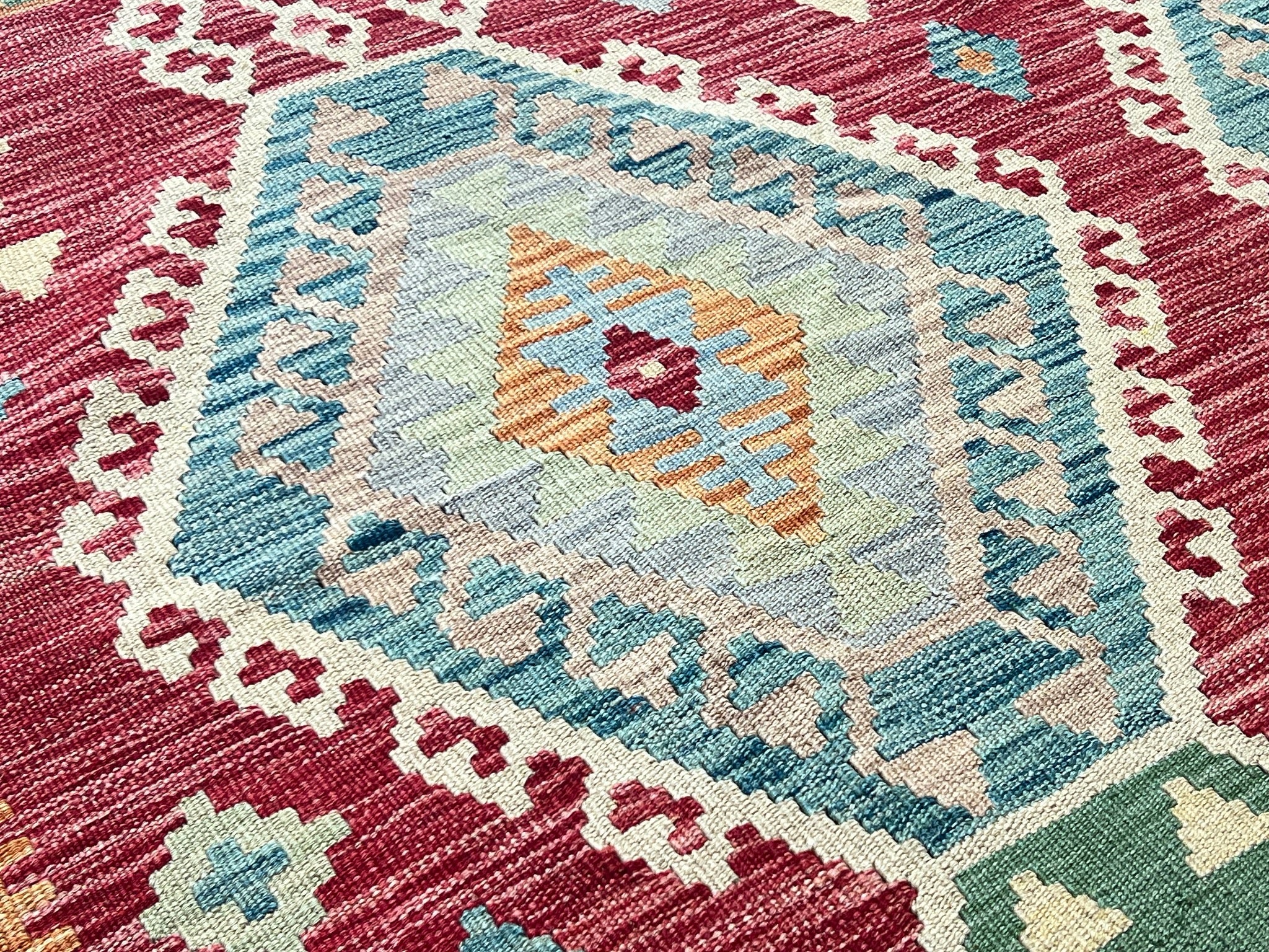 Kundoz Kilim Rug