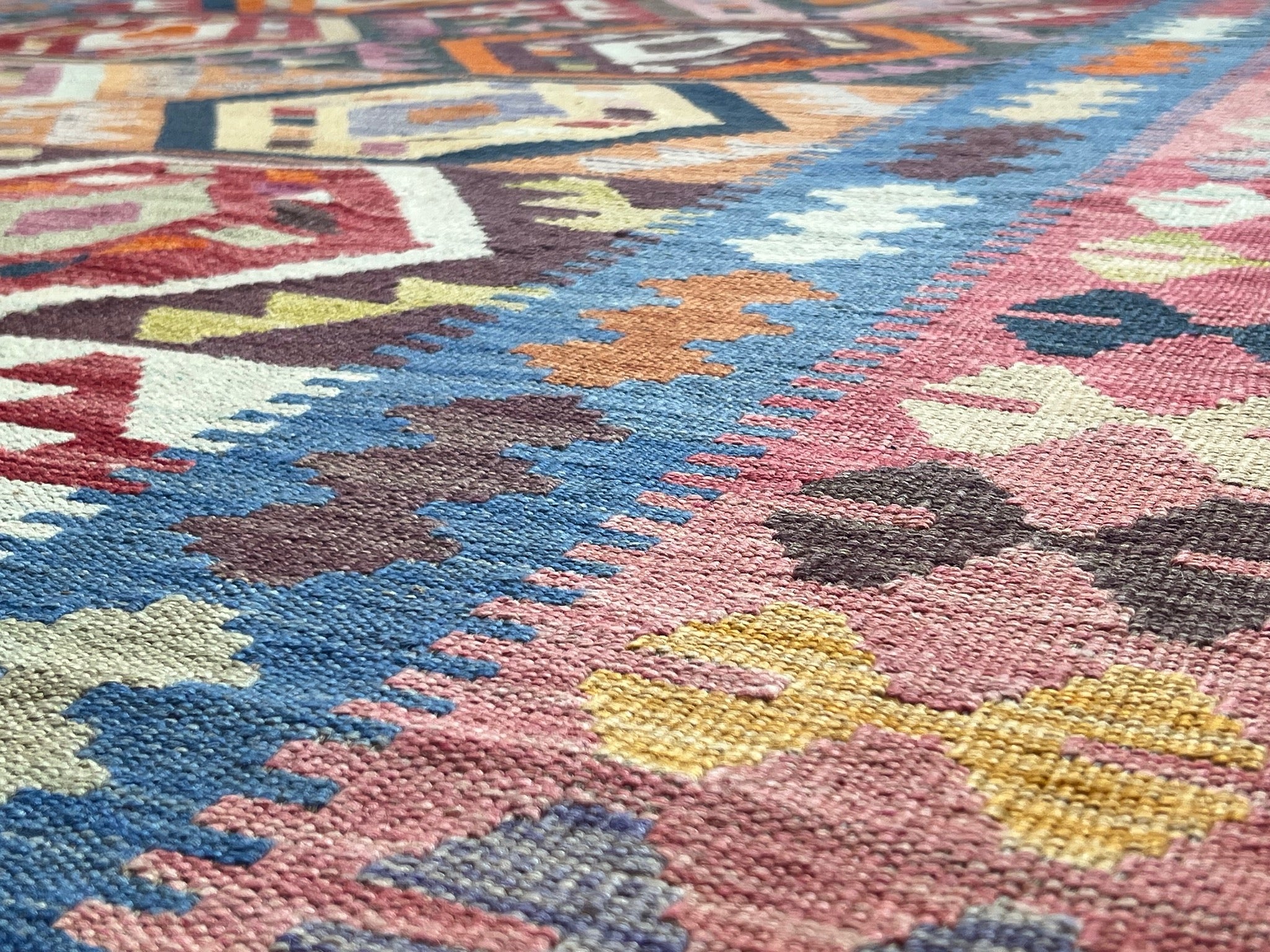 Kundoz Kilim Rug
