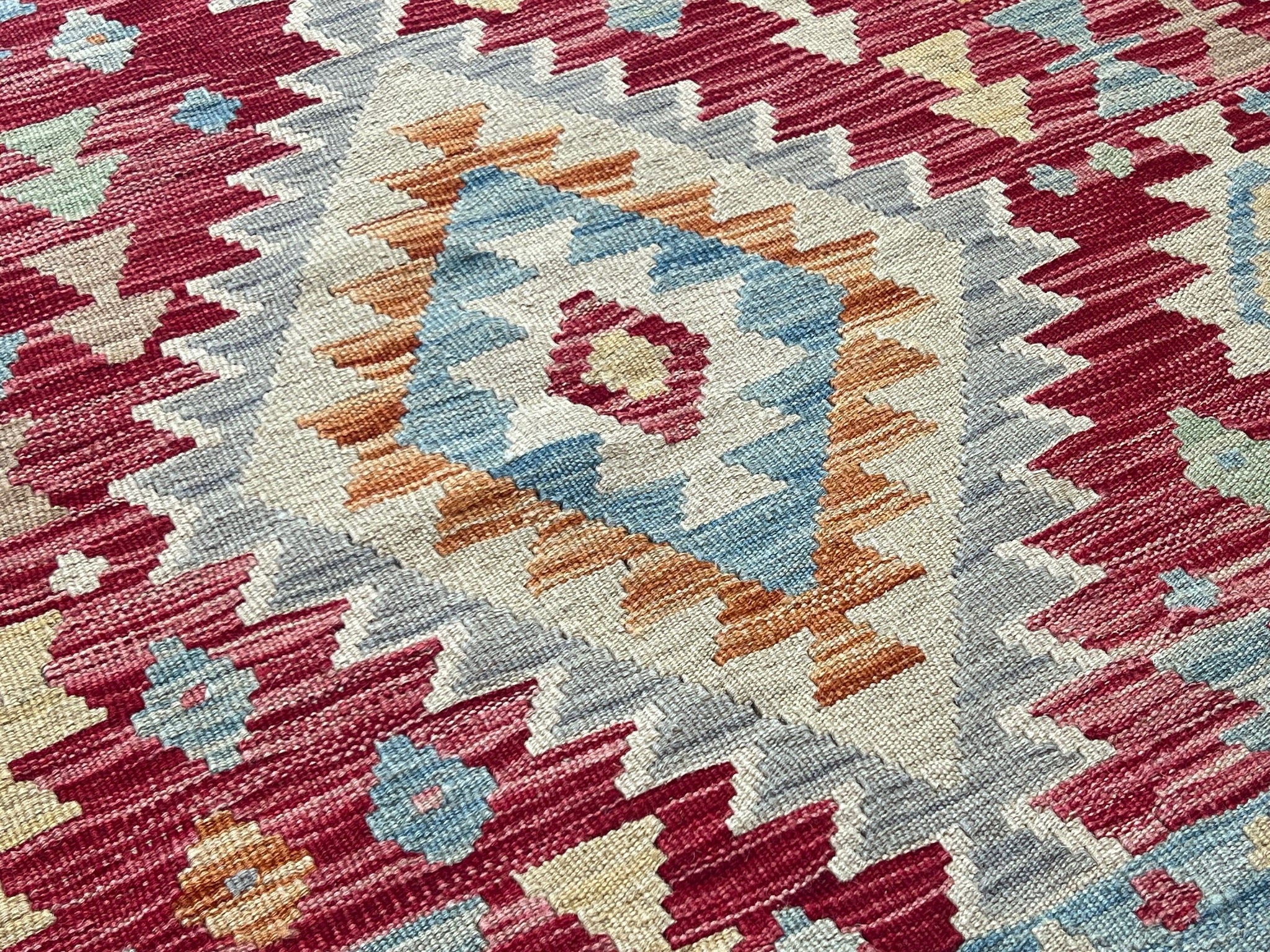 Kundoz Kilim Rug