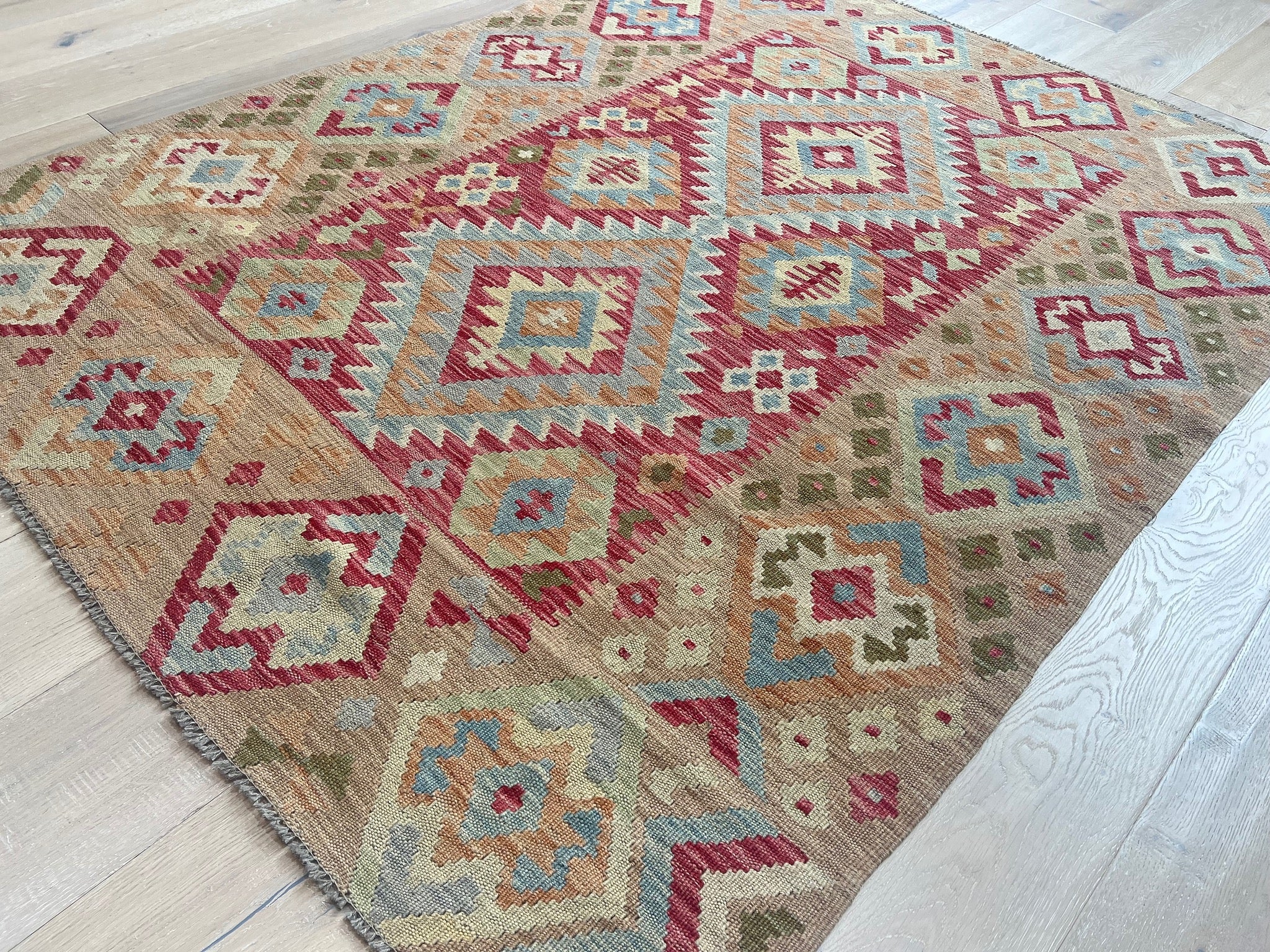 Kundoz Kilim Rug