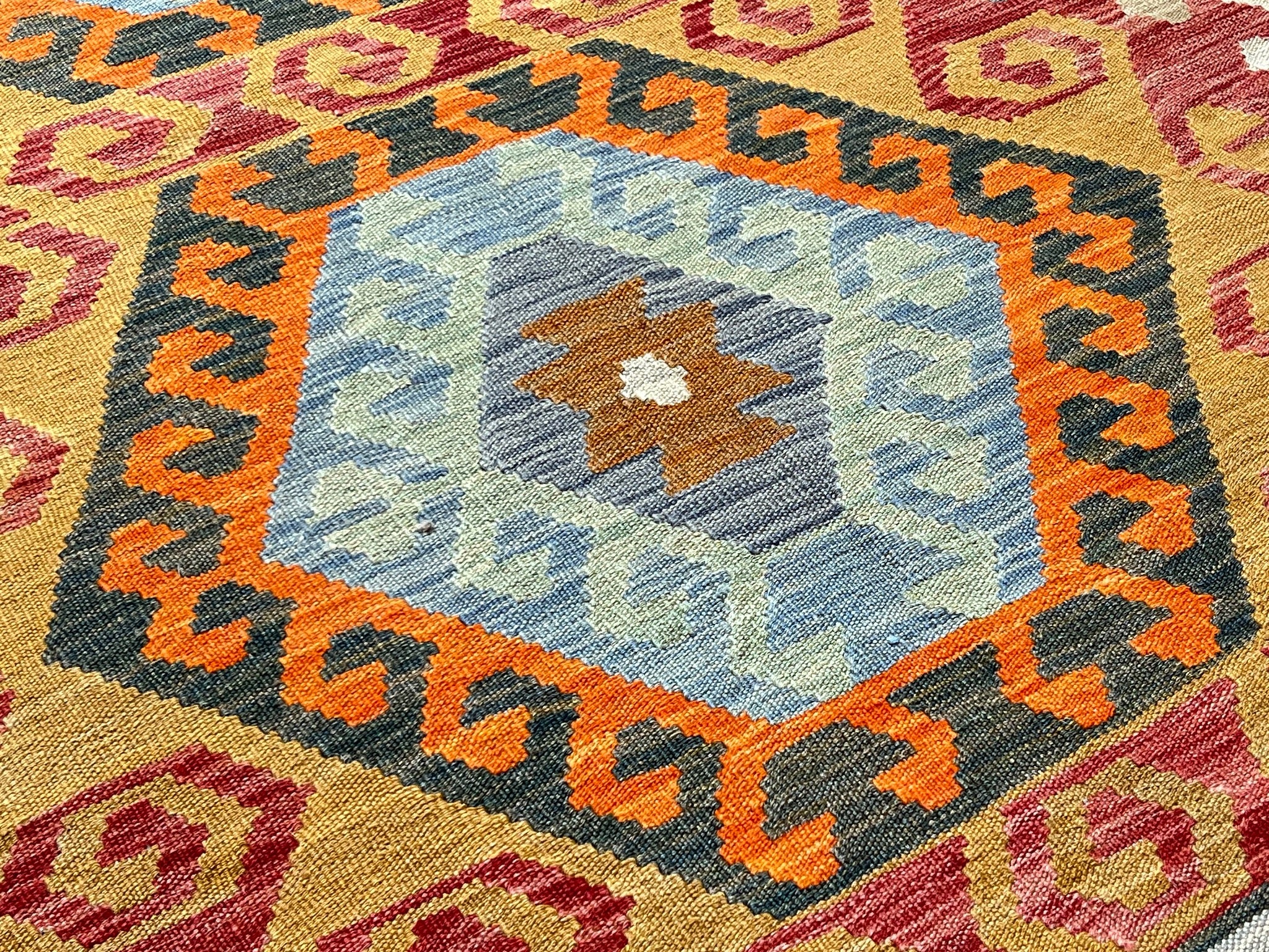 Kundoz Kilim Rug