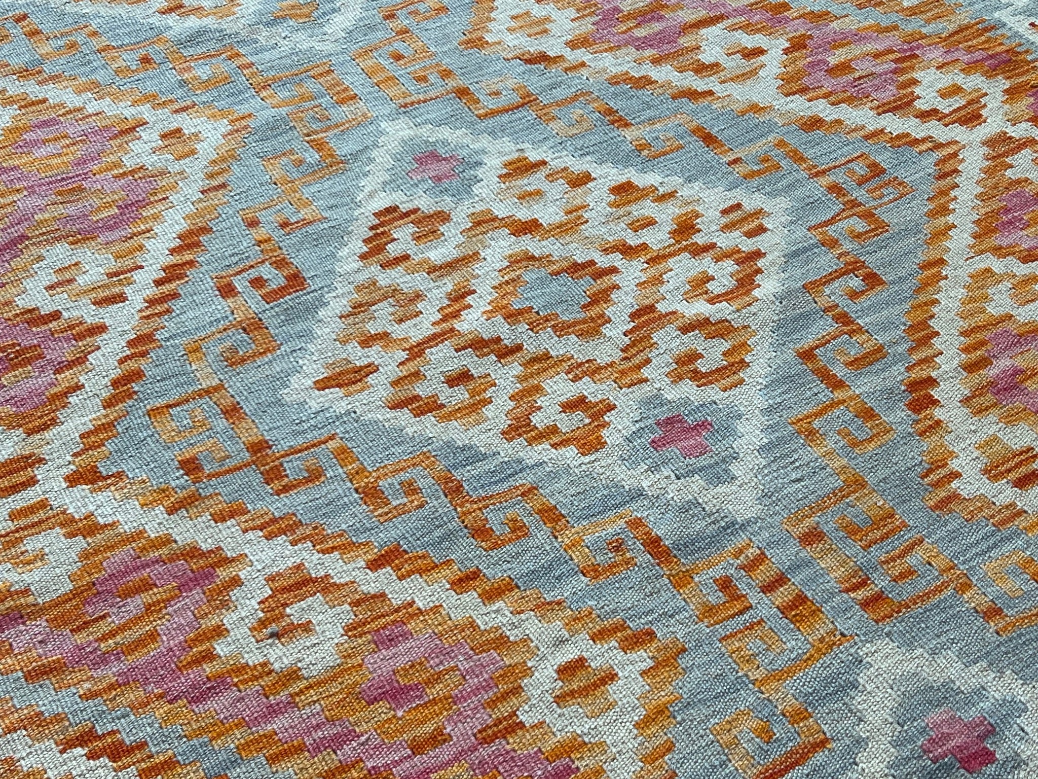 Kundoz Kilim Rug