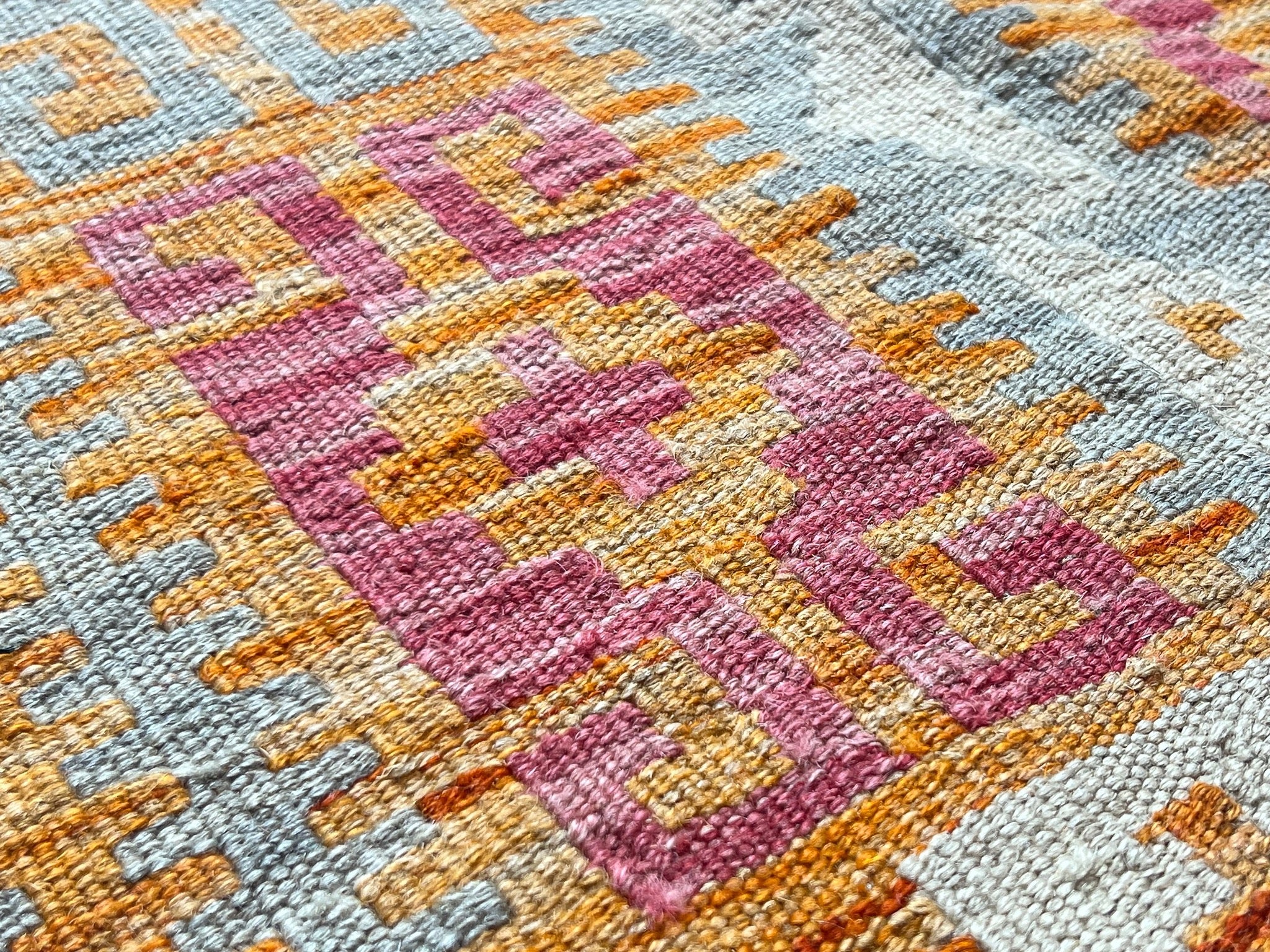 Kundoz Kilim Rug