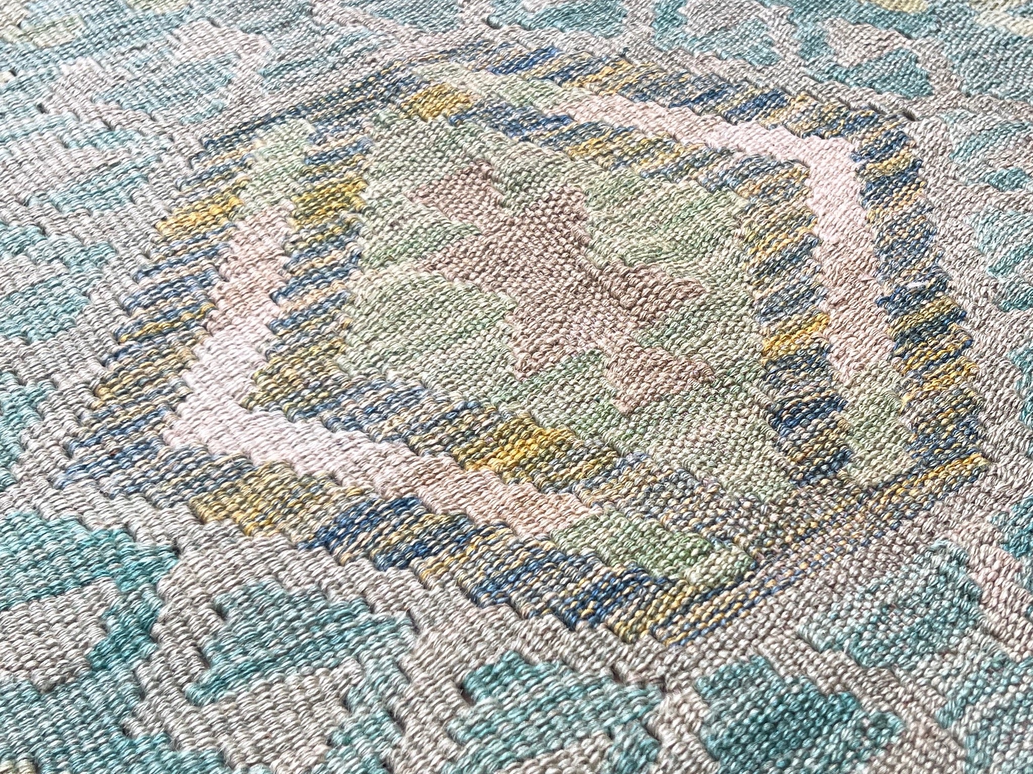 Kundoz Kilim Rug