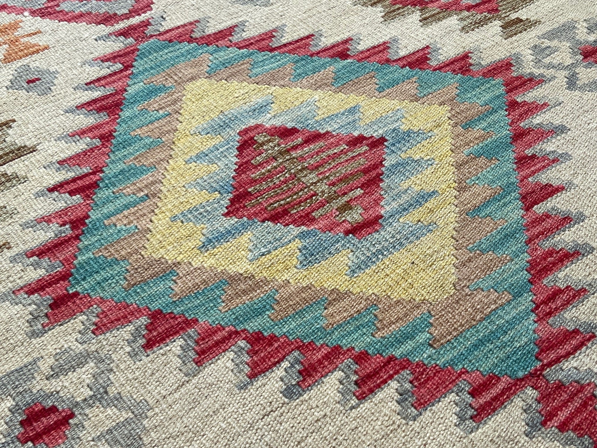 Kundoz Kilim Rug