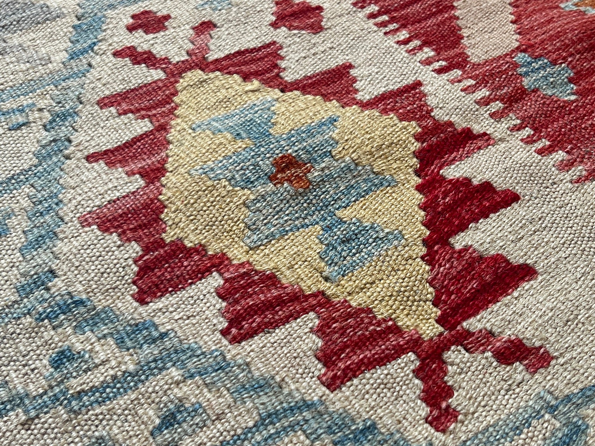 Kundoz Kilim Rug
