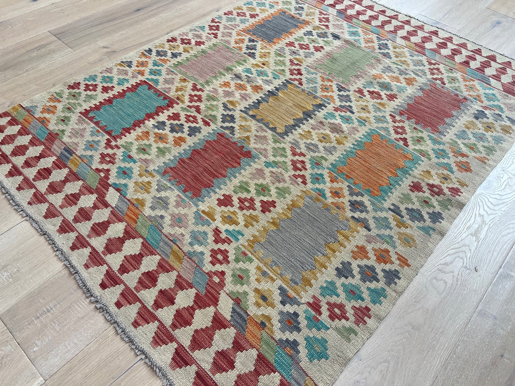 Kundoz Kilim Rug