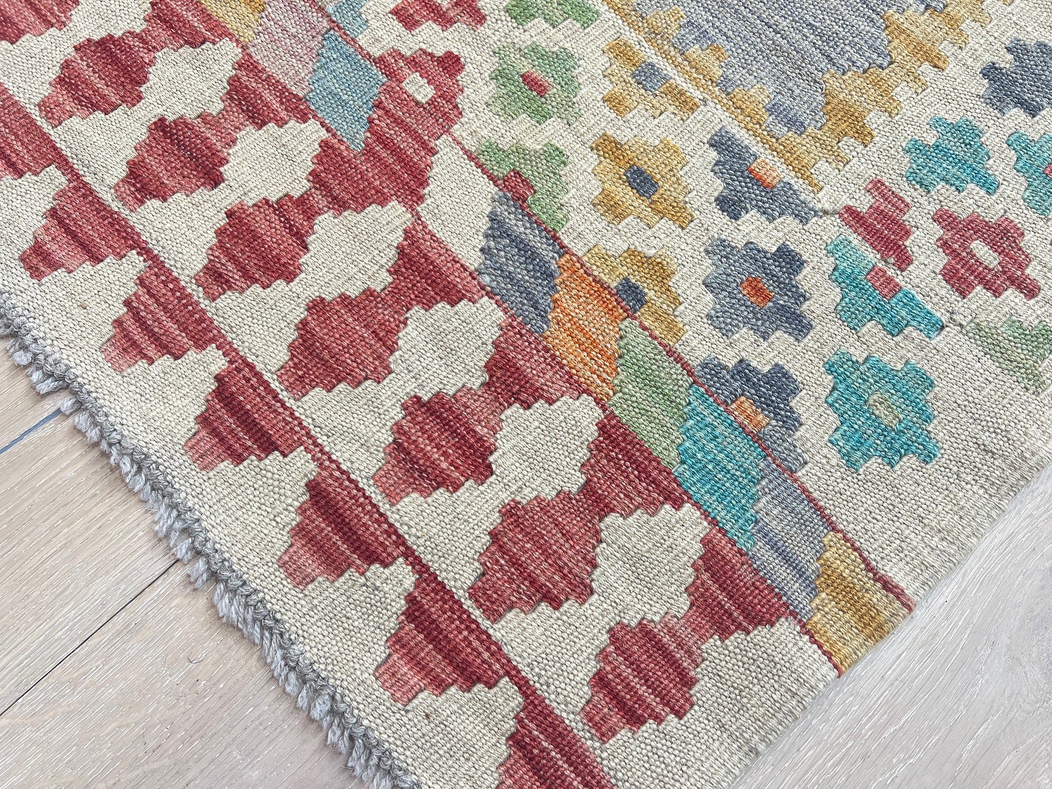 Kundoz Kilim Rug