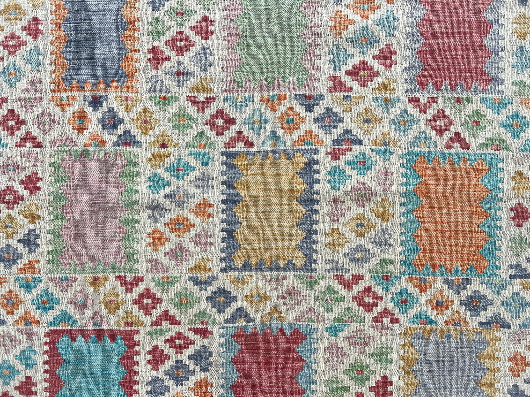 Kundoz Kilim Rug